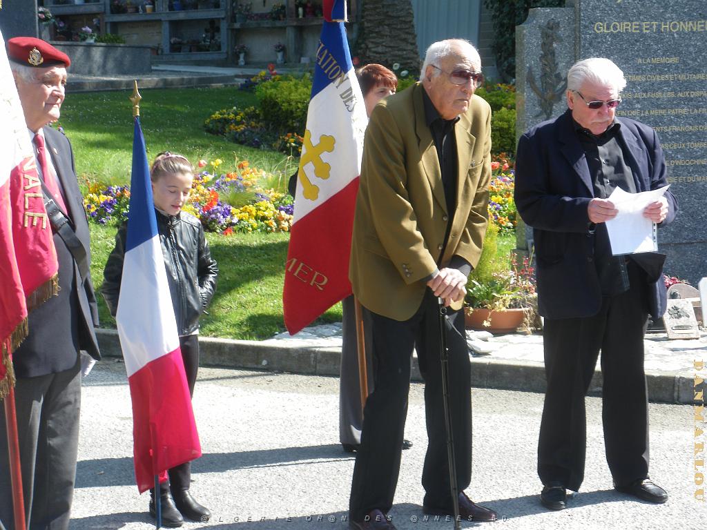 2016 03 26 CAGNES SUR MER CEREMONIE EN LA MEMOIRE DU MASSACRE A ALGER DU 26 MARS 1962 (1).JPG